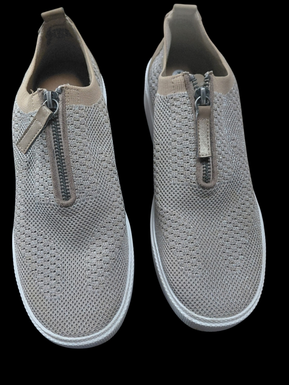 White Mountain Dacey Slip-on Platform Sneakers  Size 8.5